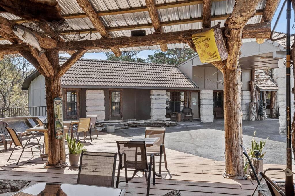Stonegate Lodge Bear'S Den Kitchen, Pool, Firepit, Wifi ,Smart Tvs Юрека Спрингс Екстериор снимка